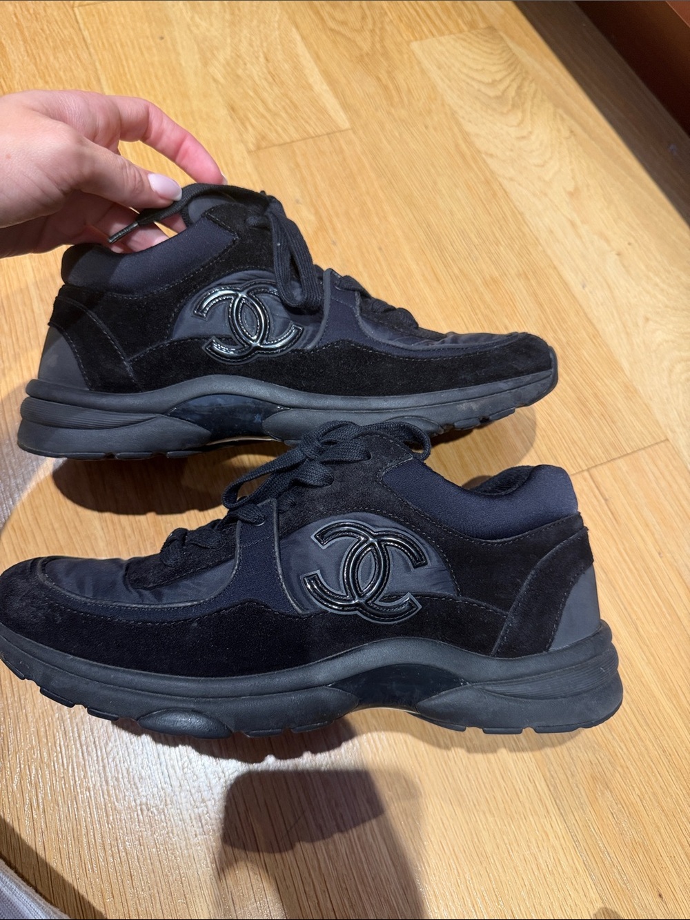 CHANEL Black Suede & Leather CC Logo Sneakers